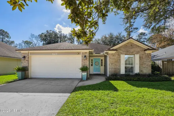 3700 Sanctuary S Way, Jacksonville Beach, FL 32250