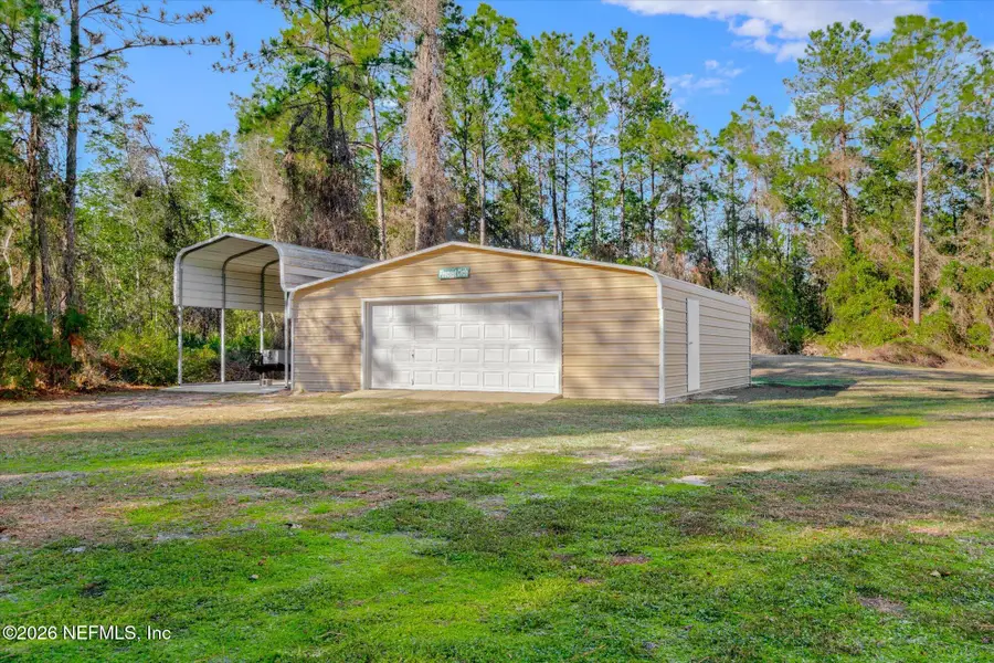 203 Pinecrest Circle, San Mateo, FL 32187 - #2