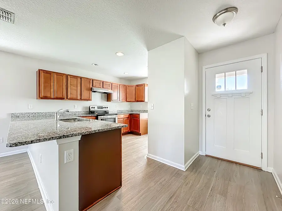 9487 Thorn Glen Road, Jacksonville, FL 32208 - #2