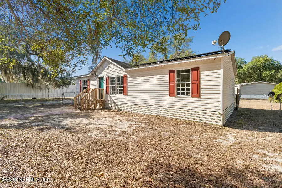 101 Ridgewood Avenue, Interlachen, FL 32148 - Image #2