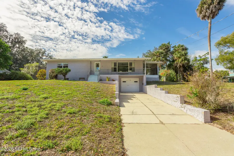 521 N Lake Street, Crescent City, FL 32112 - #2