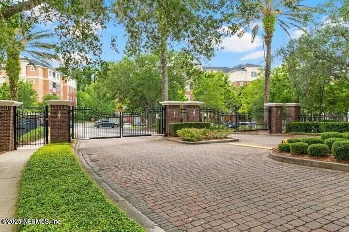 4480 Deerwood Lake Parkway #131, Jacksonville, FL 32216 - Image #3