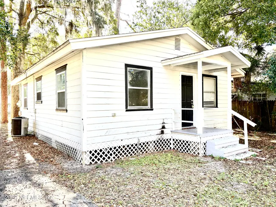8003 Berry Avenue, Jacksonville, FL 32211 - Image #3