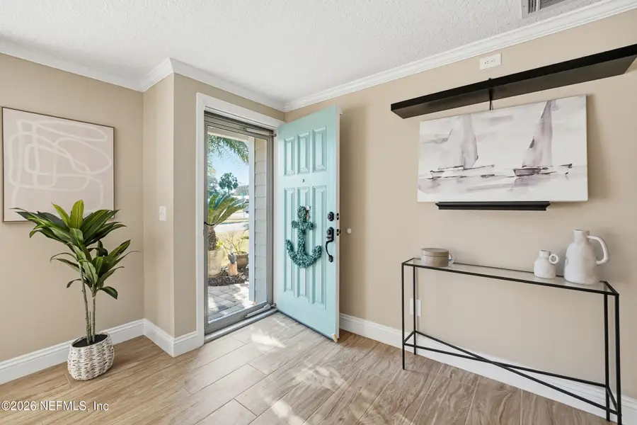 533 Seaspray Avenue, Atlantic Beach, FL 32233 - Image #2