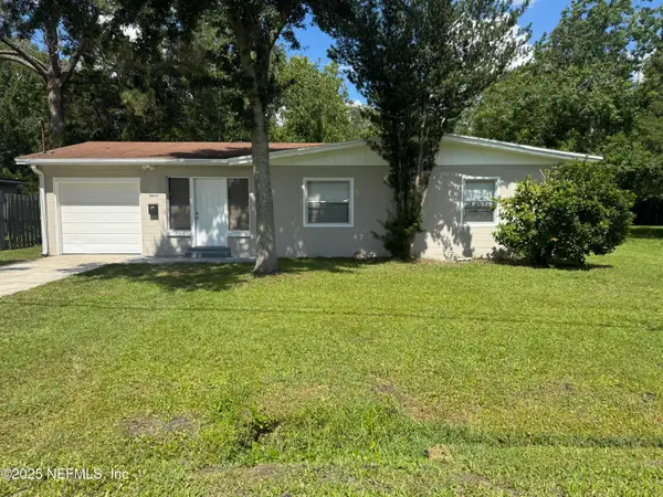 3413 Eve E Drive, Jacksonville, FL 32246