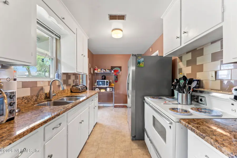 1010 Arlingwood Avenue, Jacksonville, FL 32211 - Image #3