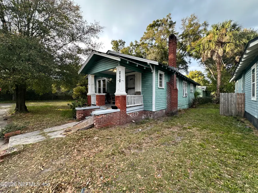 923 W 11th Street, Jacksonville, FL 32209 - #3