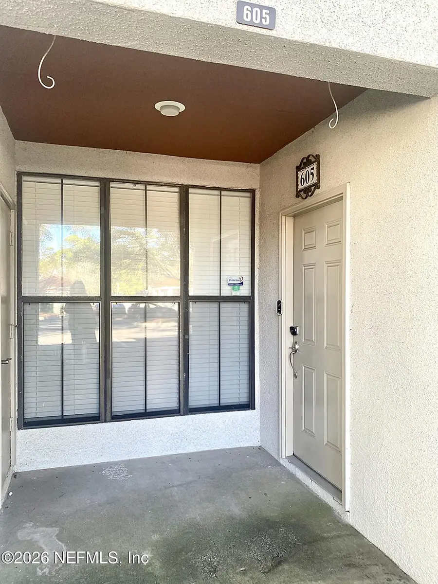 605 Clubhouse Court, Jacksonville, FL 32256 - Image #2