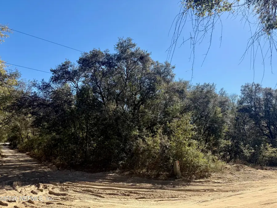 143 Oak Circle, Interlachen, FL 32148 - Image #2