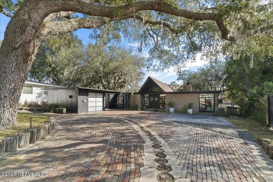 1649 Brookside E Circle, Jacksonville, FL 32207 - Image #2