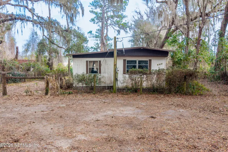 142 Fishermans Drive, Interlachen, FL 32148 - #2