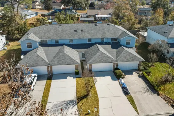 10879 Cabbage Pond Court, Jacksonville, FL 32257