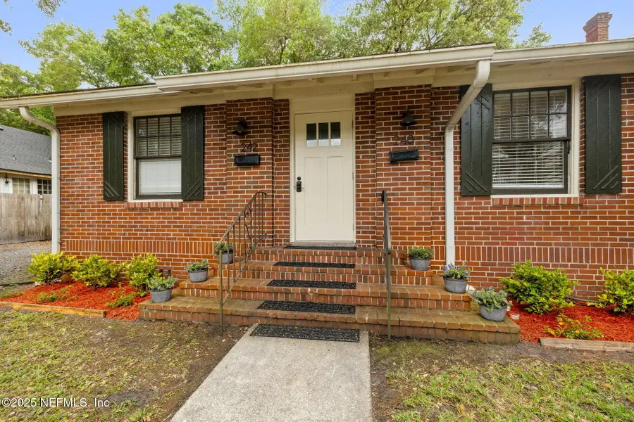 240 E 6th Street, Jacksonville, FL 32206 - Image #2