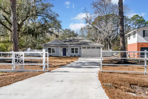 562 Hamlet Road, Jacksonville, FL 32221