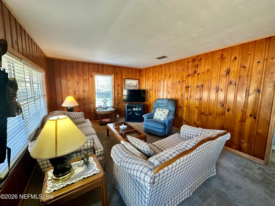 221 Perry Street, Pomona Park, FL 32181 - #3