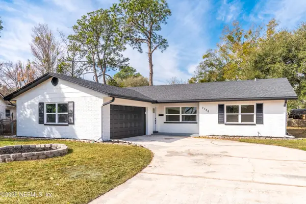 7738 Rondeau E Drive, Jacksonville, FL 32217