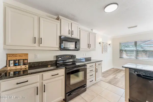 200 Laguna Villas Boulevard #C32, Jacksonville Beach, FL 32250