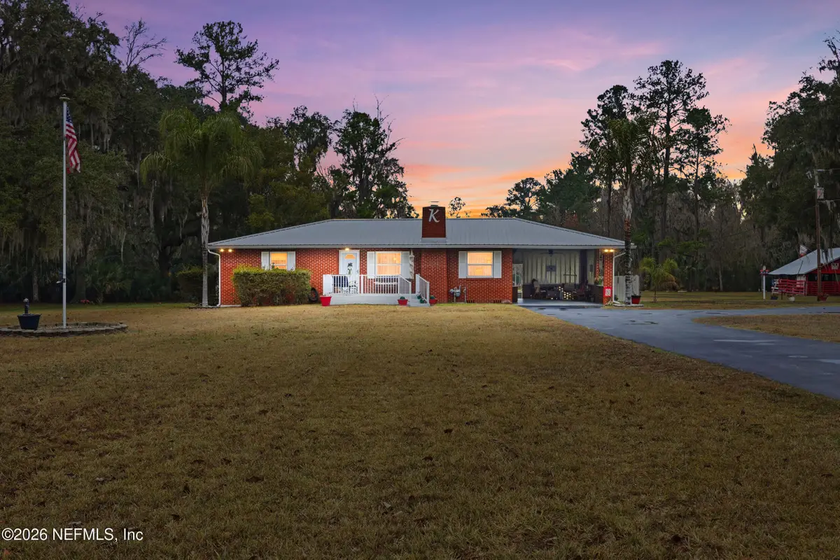 689 S Highway17, San Mateo, FL 32187 - #1