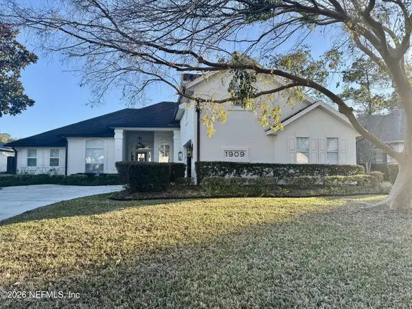 1909 Fox Glove Lane, Fleming Island, FL 32003