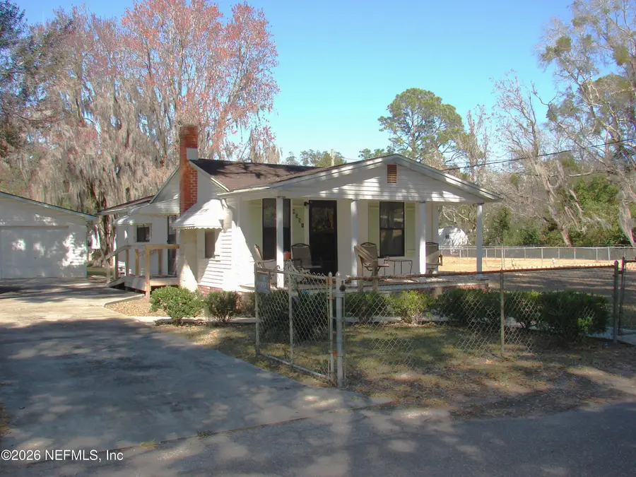 8551 Oglesby Avenue, Jacksonville, FL 32220 - Image #2