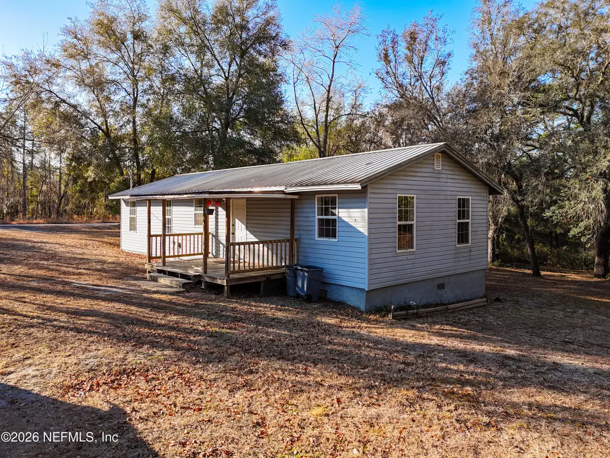 141 Paris Street, Interlachen, FL 32148 - #1