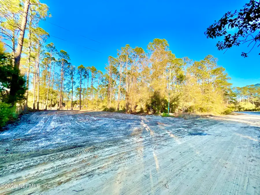 104 Howard Drive, Interlachen, FL 32148 - #2