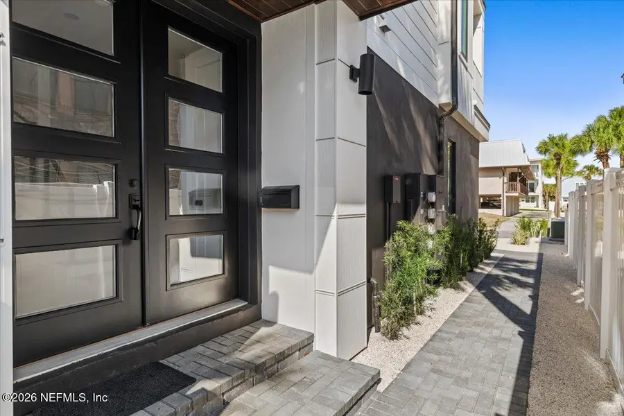 118 13th S Avenue #101 B, Jacksonville Beach, FL 32250 - #3