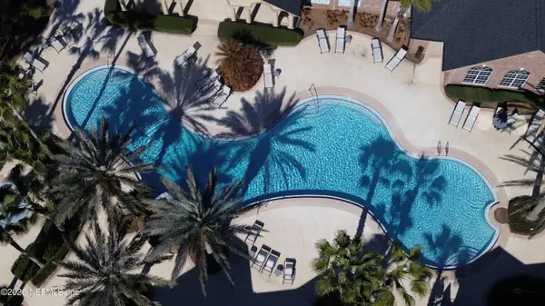 7800 Point Meadows Drive #934, Jacksonville, FL 32256