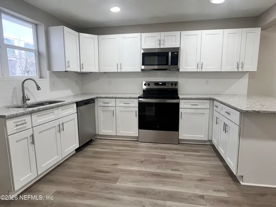 1274 Lake Shore Boulevard, Jacksonville, FL 32205 - #2