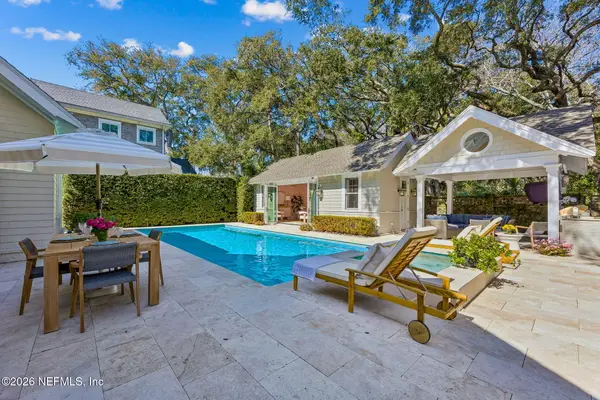 357 12th Street, Atlantic Beach, FL 32233