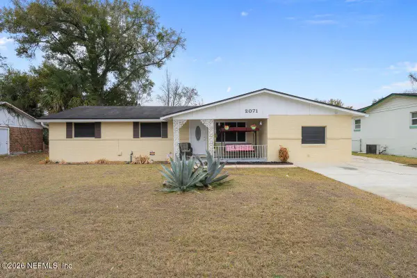 2071 Courtney Drive, Jacksonville, FL 32208