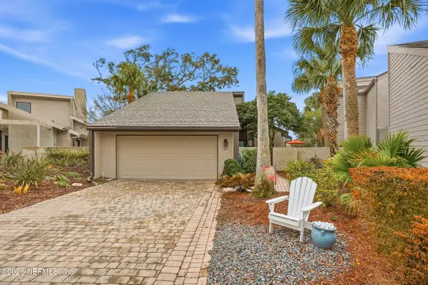 27 Lake Julia S Drive, Ponte Vedra Beach, FL 32082