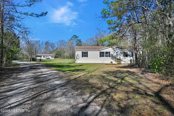 11466 Simmons Road, Jacksonville, FL 32218