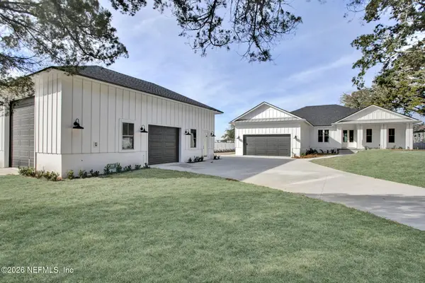 15936 Shark W Road, Jacksonville, FL 32226