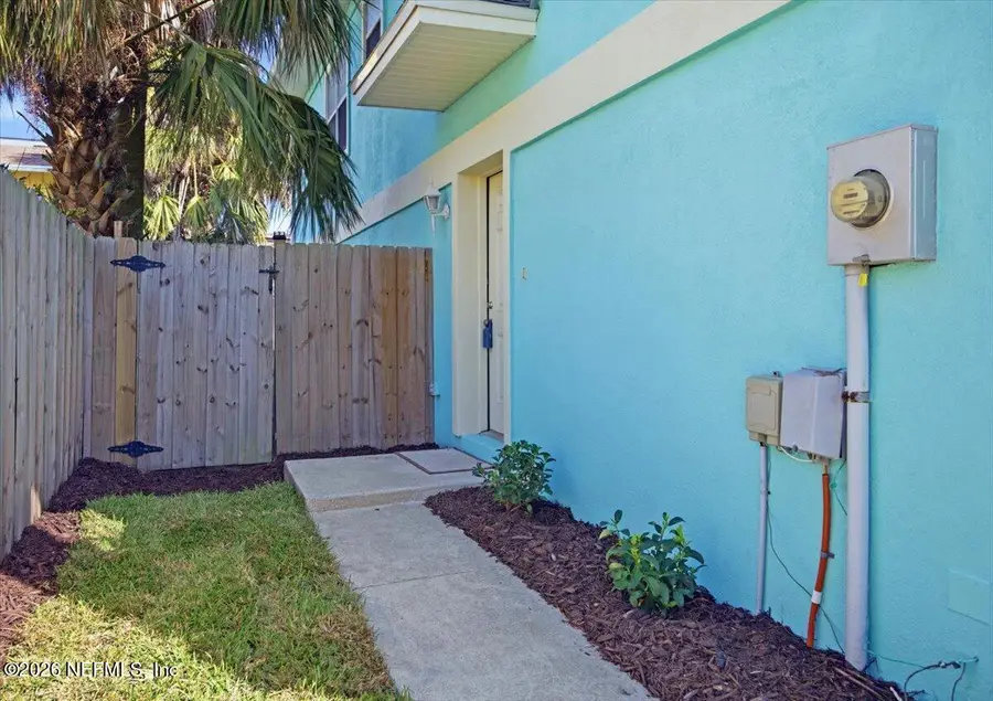 105 14th Avenue #2, Jacksonville Beach, FL 32250 - #3