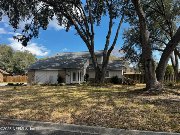 287 Gleneagles Drive, Orange Park, FL 32073