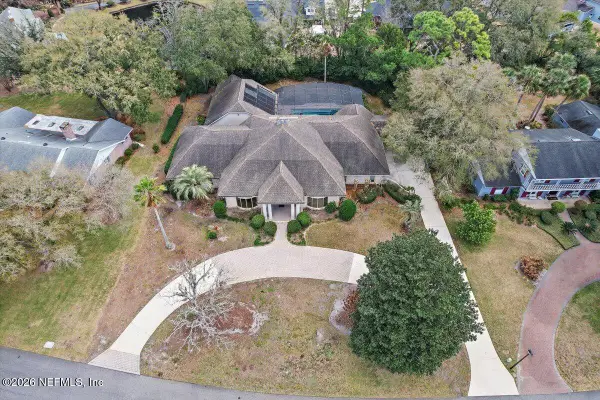 10116 Deerwood Club Road, Jacksonville, FL 32256