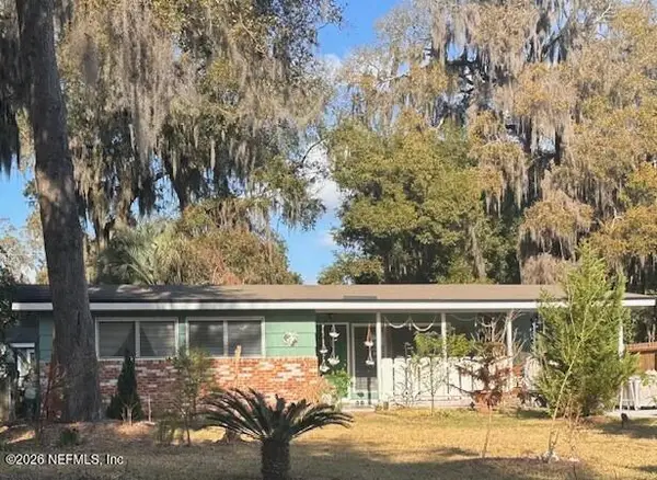 804 N Cypress Avenue, Green Cove Springs, FL 32043