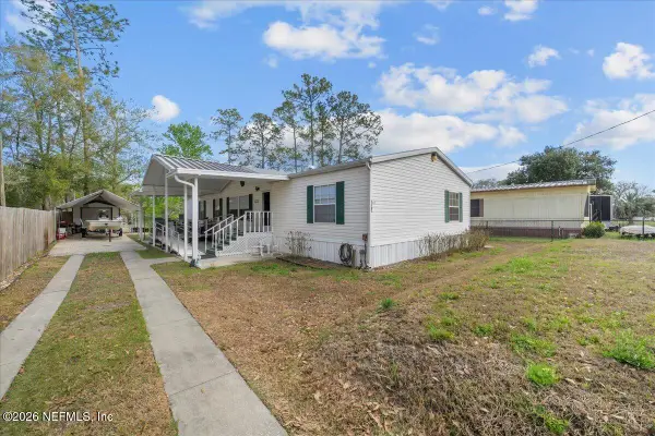 120 Waterway Avenue, Satsuma, FL 32189