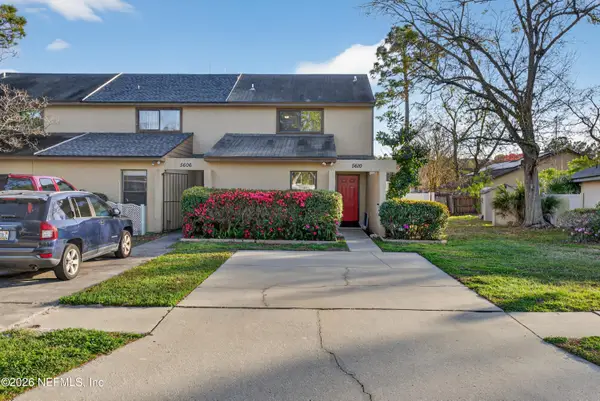 5610 Pinebay S Circle, Jacksonville, FL 32244