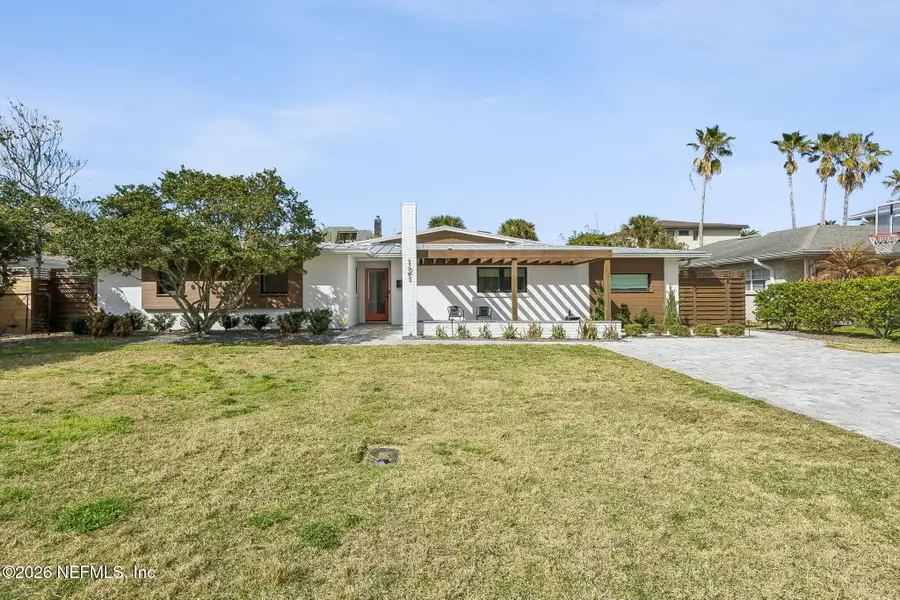 121 32nd S Avenue, Jacksonville Beach, FL 32250 - #3