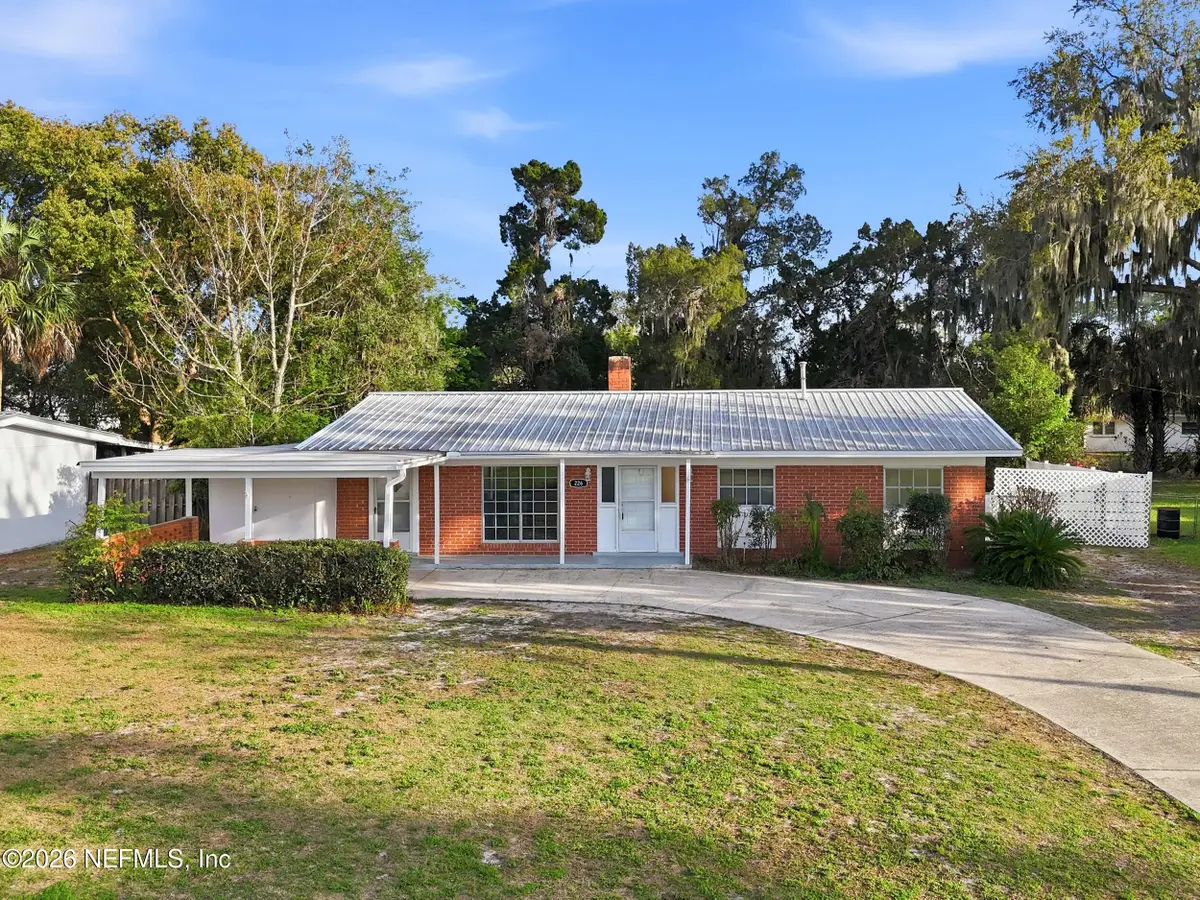 226 River Drive, East Palatka, FL 32131 - #1