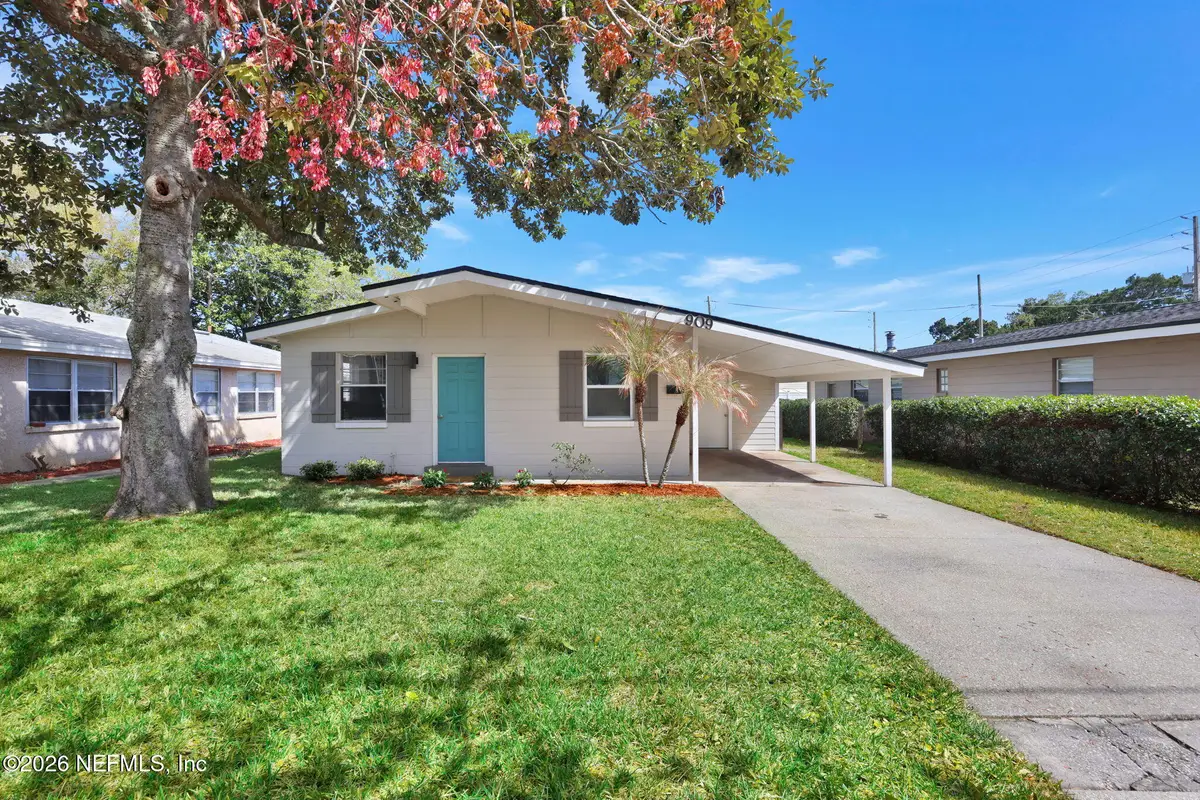 909 13th N Street, Jacksonville Beach, FL 32250 - #1