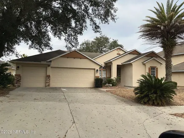 688 Wakeview Drive, Orange Park, FL 32065
