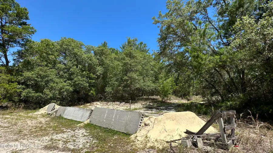 110 Lincoln Street, Satsuma, FL 32189 - #2