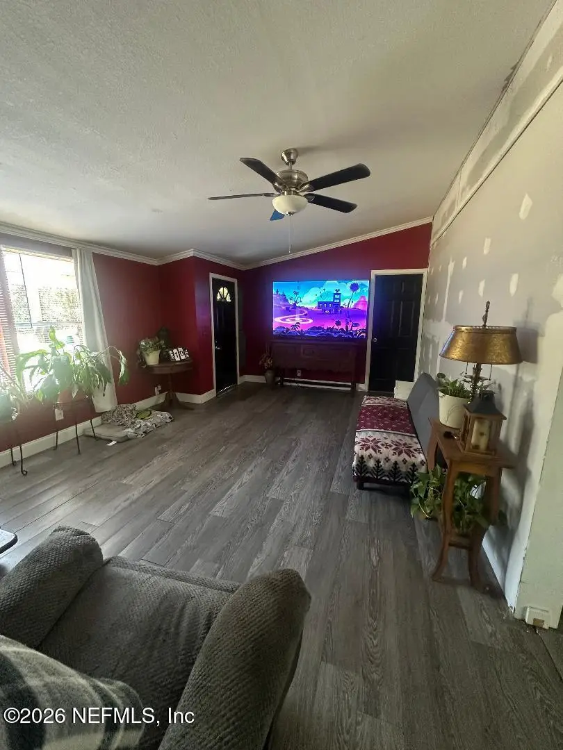 513 Wilson Drive, Interlachen, FL 32148 - #2