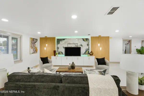 4506 Key Woodley S Drive, Jacksonville, FL 32218