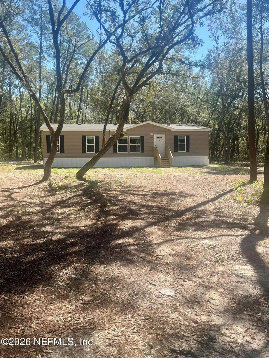 400 S Holly Avenue, Florahome, FL 32140 - #2