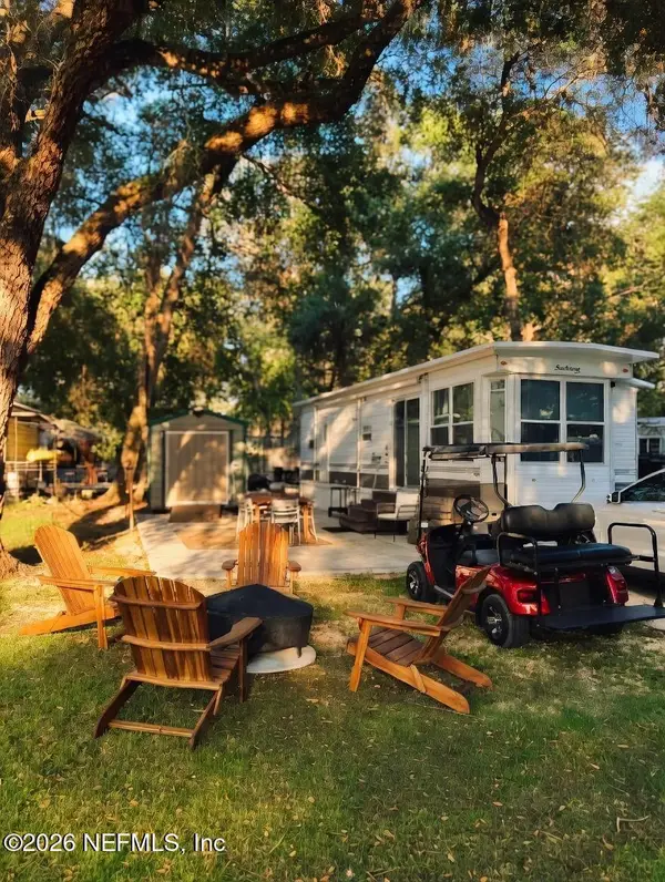 25321 NE 141st Street, Fort McCoy, FL 32134