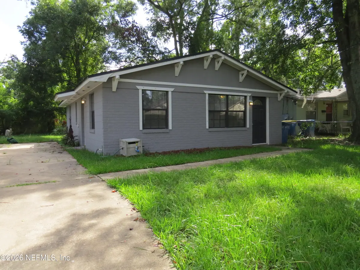 9071 3rd Avenue, Jacksonville, FL 32208 - #1